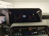 Toyota Land Cruiser 2.8L Diesel Executive 4x4 - náhled 37