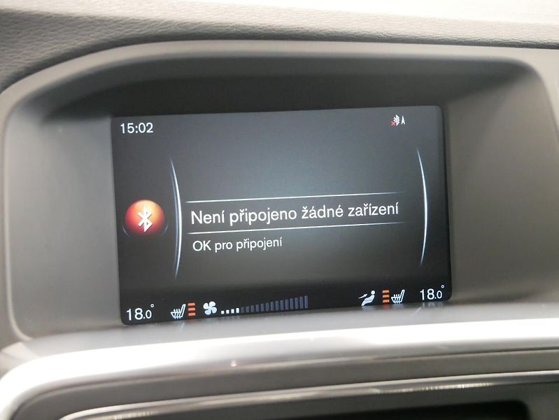 Volvo V60 - fotka 19 z 27