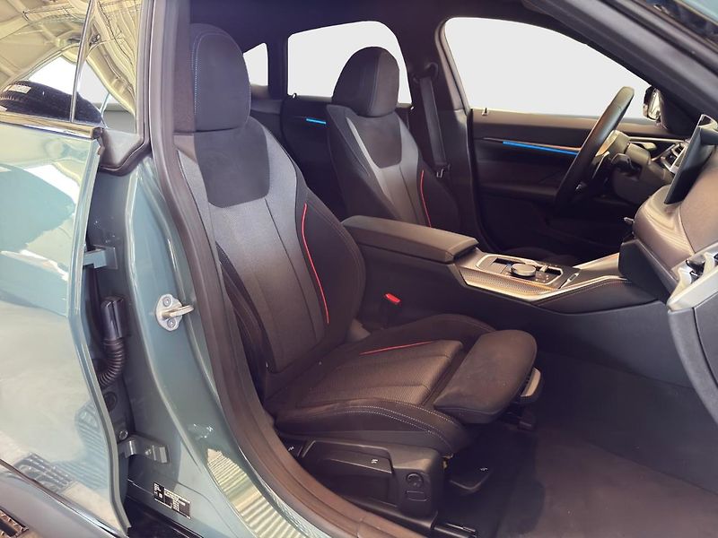 BMW Řada 4 420d xDrive Gran Coupe - fotka 13 z 22