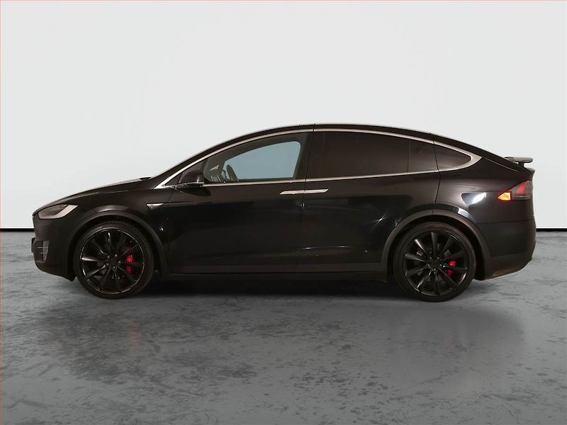 Tesla Model X (2016) P90D, SoH 89% - fotka 3 z 27