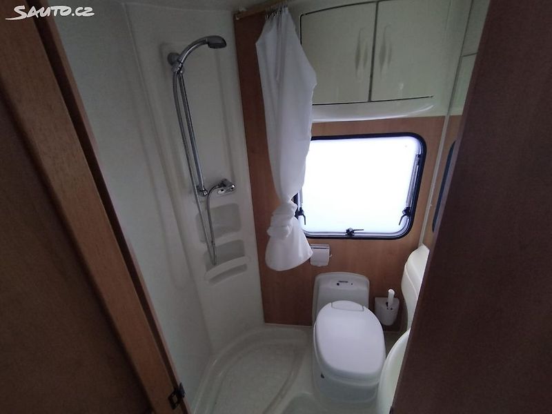 Fiat Ducato PALMO-MOBIL 2.2JTD GARÁ - fotka 12 z 20