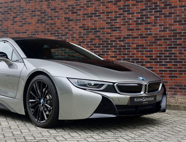 BMW i8 (2018) xdrive Laser - fotka 16 z 44