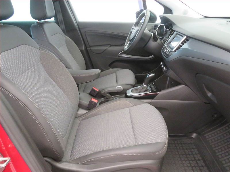 Opel Crossland X (2024) Elite 1.2 Turbo, Automat - fotka 9 z 17