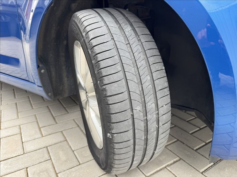 Škoda Octavia 1,6 TDI 81kW 2.maj původ ČR - fotka 46 z 50