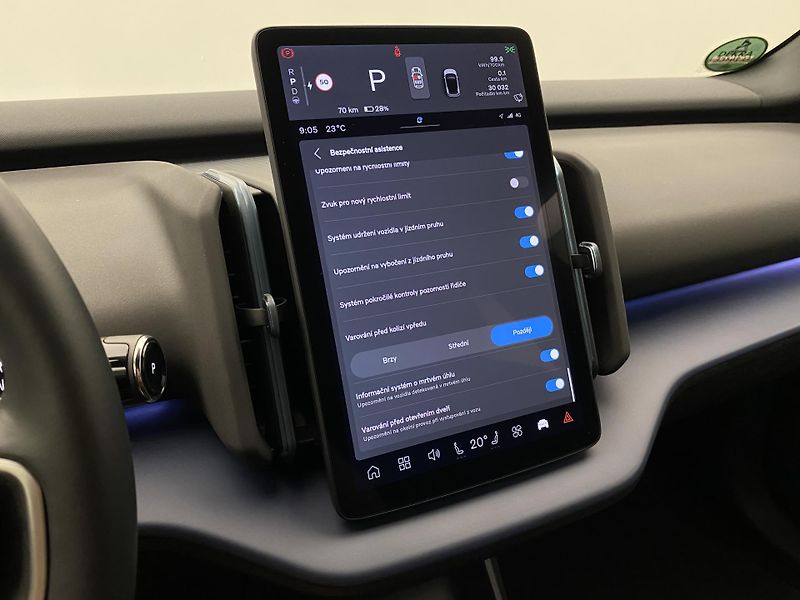 Volvo EX30 PURE ELECTRIC SINGLE PLUS CZ - fotka 49 z 63