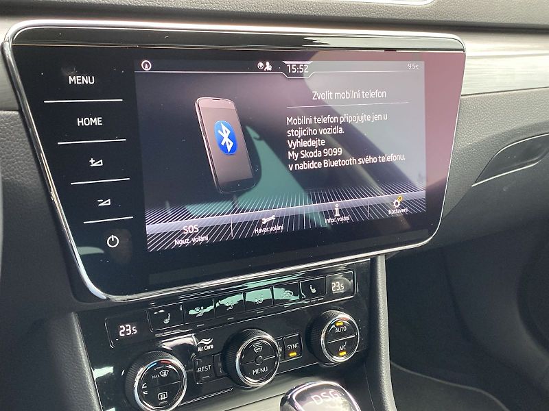 Škoda Superb (2021) 2.0 TDI DSG Style - fotka 16 z 39