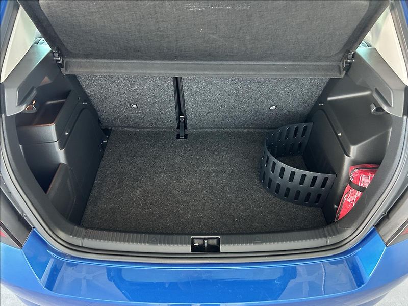 Škoda Fabia 1,2   TSI 66kW,SPORT,STYLE - fotka 25 z 26
