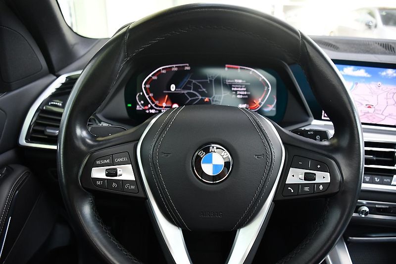 BMW X5 xDrive30d PANO TAŽNÉ 2XALU - fotka 24 z 42