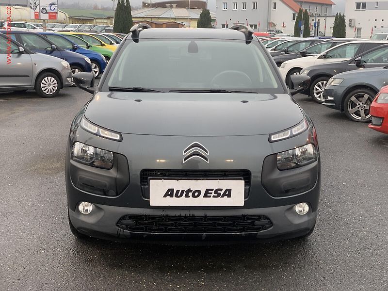 Citroën C4 Cactus (2016) 1.2 PT, Shine, kůže, navi - fotka 2 z 19