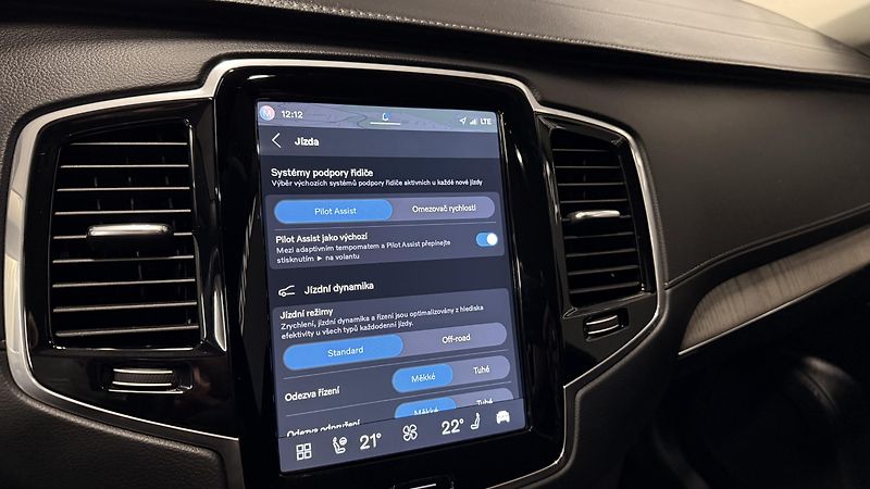 Volvo XC90 (2022) B5 ,ČR, Plus Dark,ventilace - fotka 52 z 72