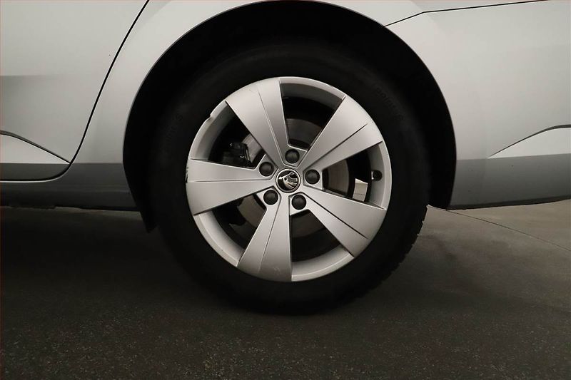 Škoda Superb (2021) Style 2.0 TDI, Automat - fotka 20 z 20