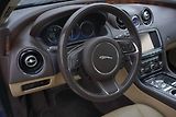 Jaguar XJ 5.0 V8 PREMIUM LUXURY - náhled 28