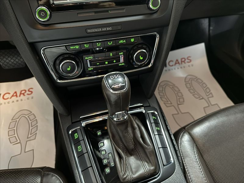 Škoda Superb 3,6   V6 260HP LAURIN WEBASTO - fotka 20 z 37