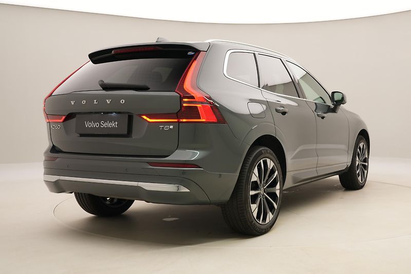 Volvo XC60 T8 AWD RECHARGE ULTRA BRIGHT - fotka 13 z 67