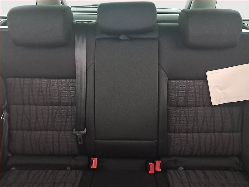 Škoda Octavia (2012) Elegance 1.6 TDI, po STK - fotka 10 z 17