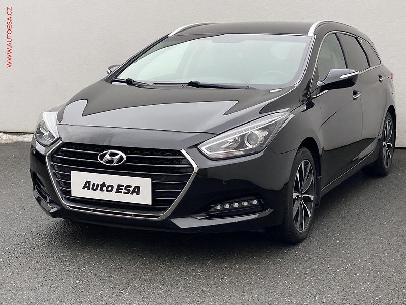 Hyundai i40 (2017) 1.7 CRDi, ČR, AC, park.čidla - fotka 3 z 19