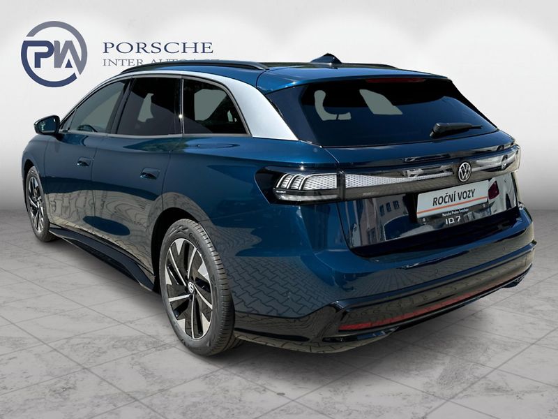 Volkswagen ID.7 Tourer Pro People 77 kWh - fotka 4 z 26