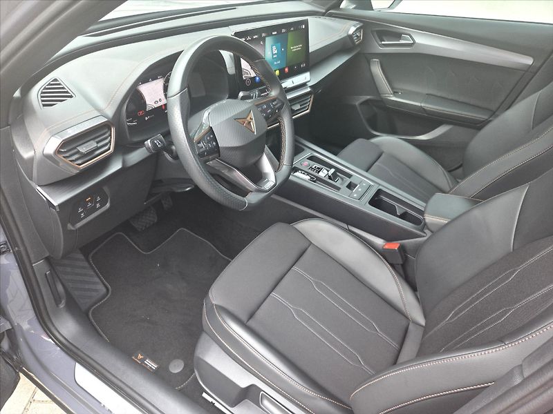 Cupra Formentor 2,0 TSi DSG 4x4 Tažné z. Záruk - fotka 9 z 23