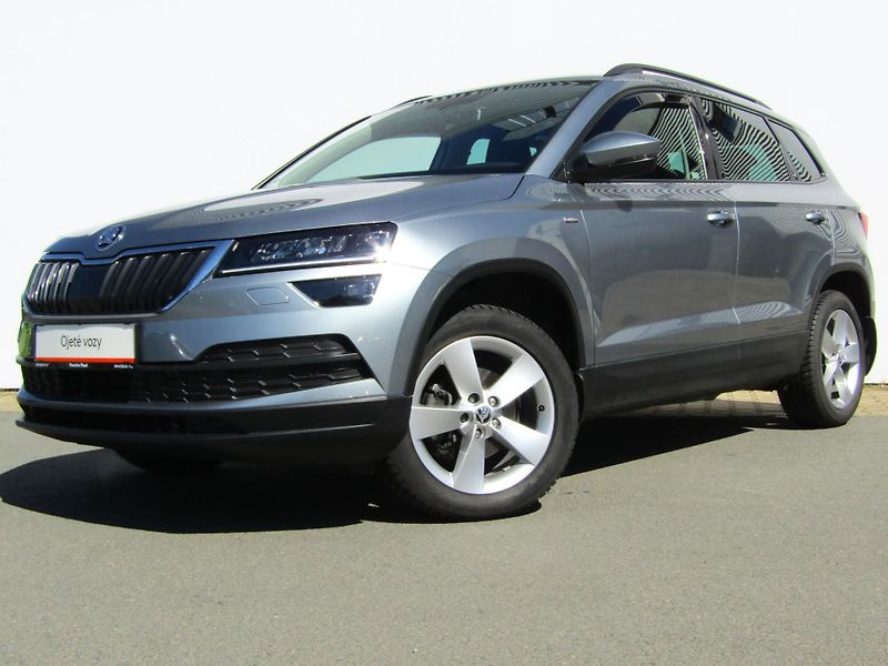 Škoda Karoq AmbitionPlus Drive 125let 1.6 - fotka 6 z 29