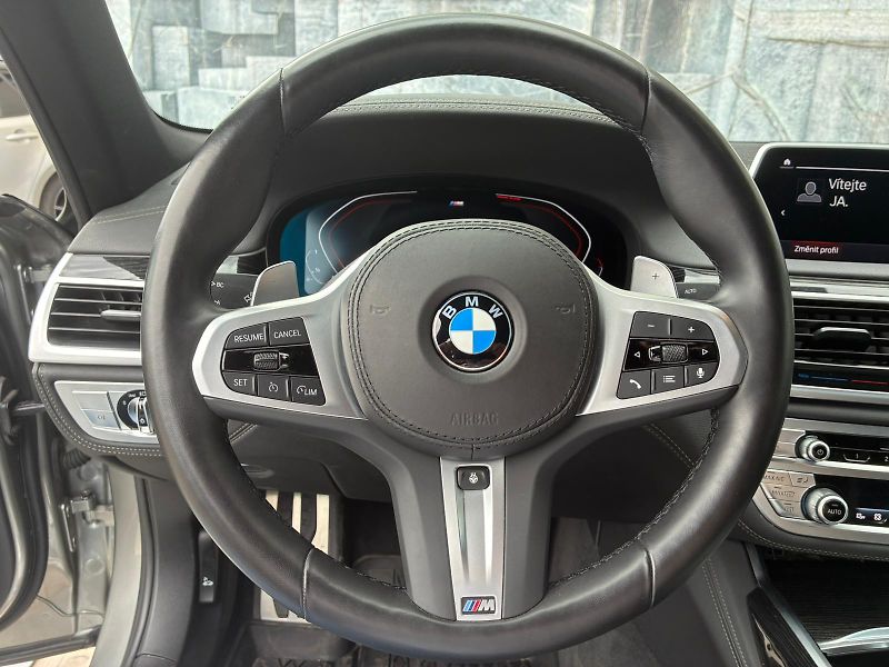 BMW Řada 7 (2020) 740i, 239KW, LONG, SOFT - fotka 25 z 44