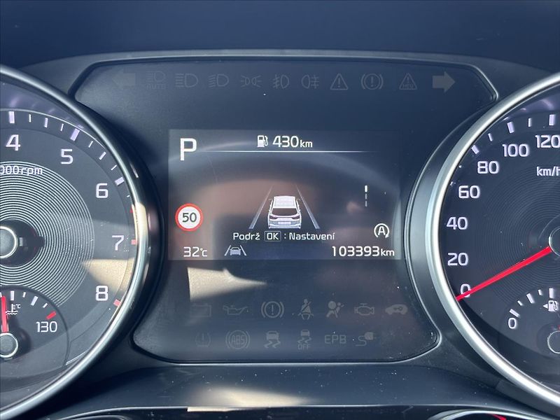 Kia Ceed 1,5 AT GT Line ZÁRUKA TÁŽNÉ - fotka 46 z 47