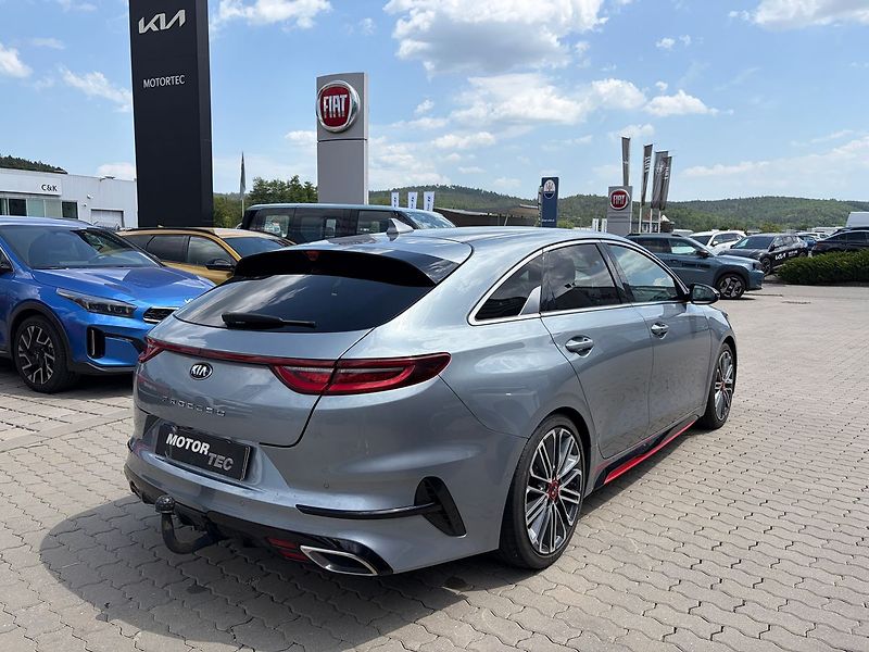 Kia Pro_Ceed 1.6 T-GDI 150kW GT-Line AT - fotka 4 z 10