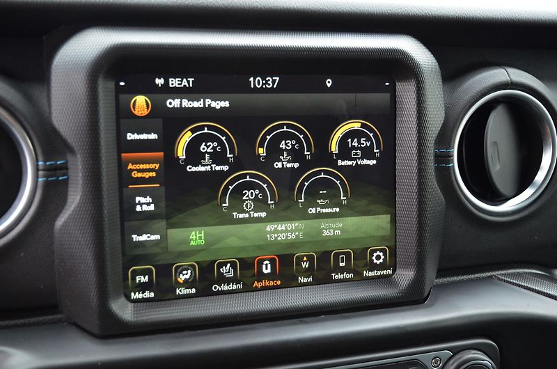 Jeep Wrangler (2022) Rubicon 4xe Unlimited 4x4 / ČR - fotka 37 z 52