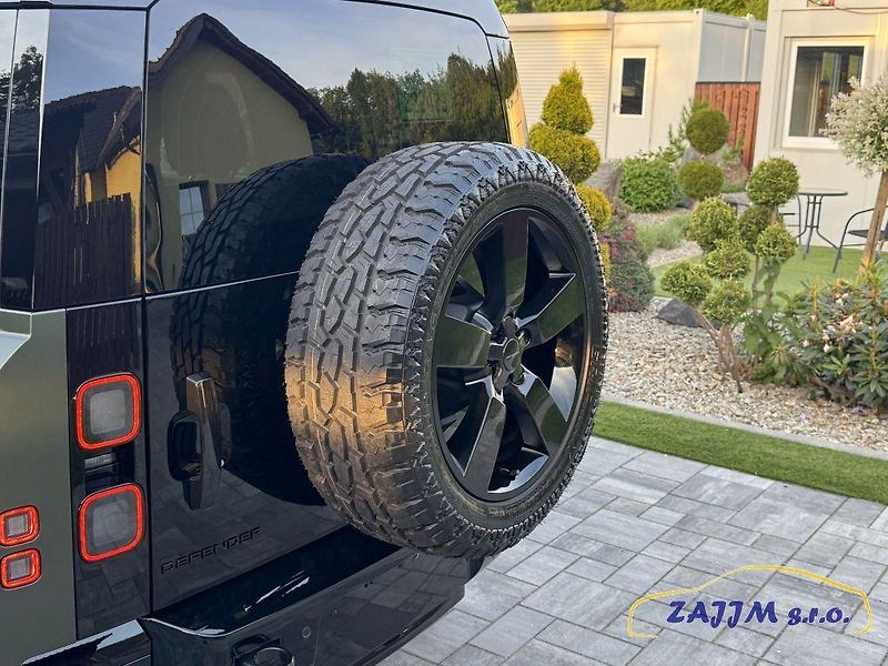 Land Rover Defender 110 HSE X-Dynamic D350 + fólie - fotka 16 z 52