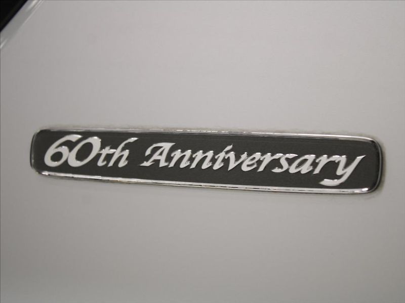 Toyota Land Cruiser 3,0 D-4D Anniversary 120tkm.ČR - fotka 21 z 22