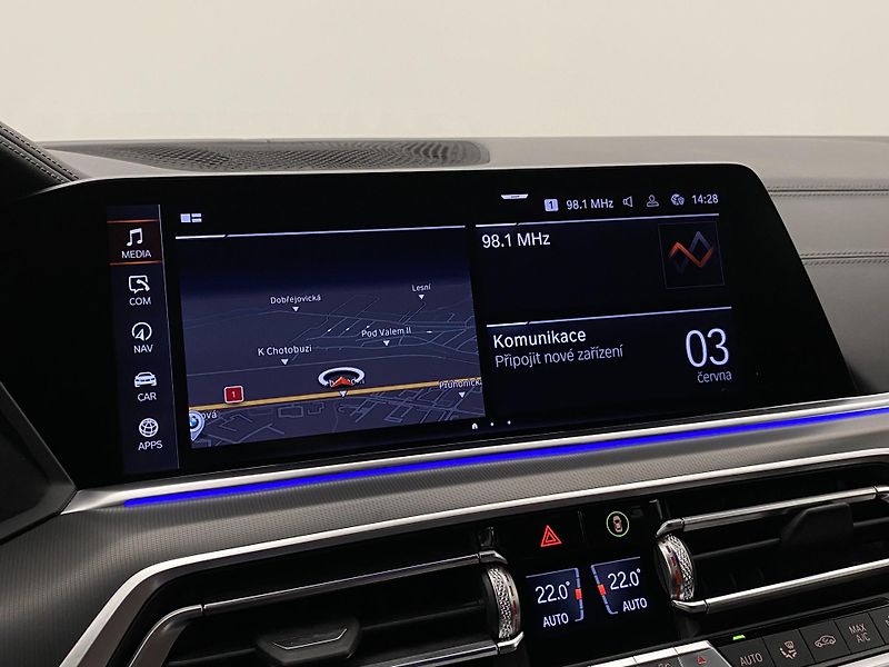 BMW X5 M50D xDrive CZ AUT REZERVACE - fotka 8 z 123