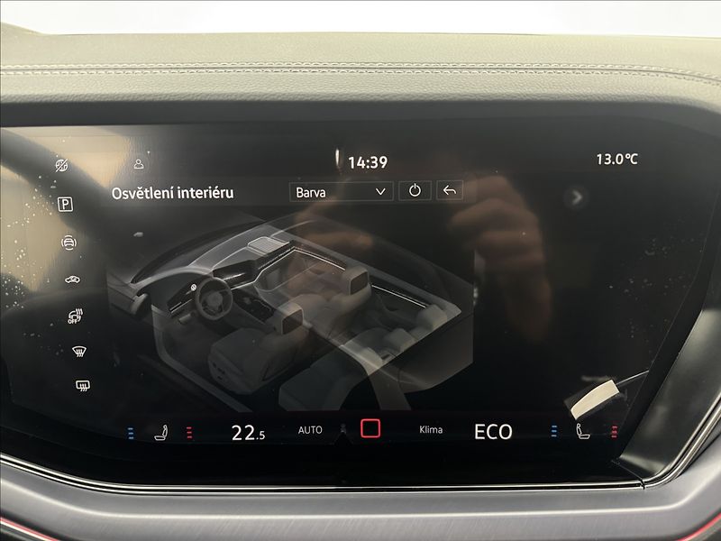 Volkswagen Touareg 3,0 HUD MASÁŽ NZTOP ČR ZÁRUKA - fotka 21 z 54
