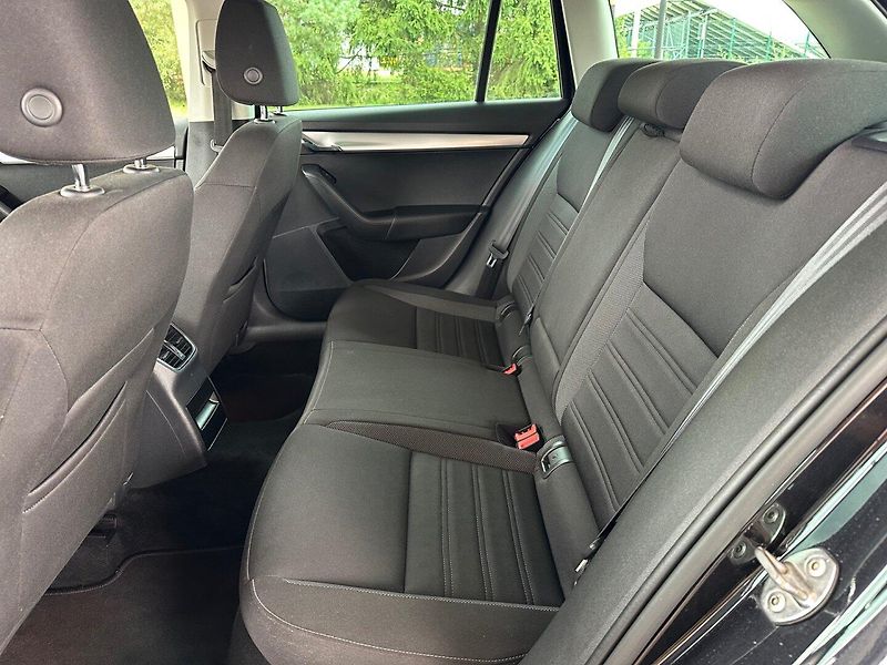 Škoda Octavia (2020) 1.0TSi NAVI,LED,APP, 100%KM - fotka 17 z 18