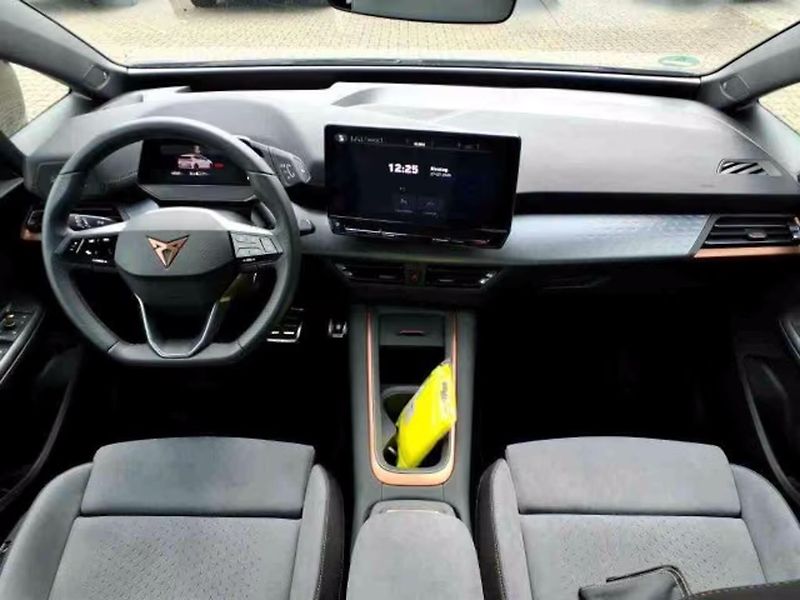 Cupra Born 150kW HuD Beats Tep. čerpadlo - fotka 8 z 8