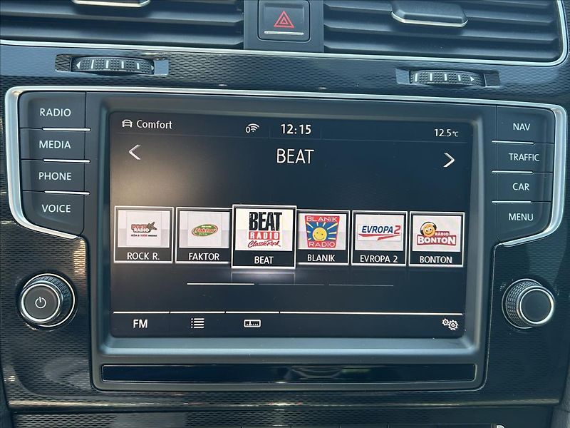 Volkswagen Golf 2,0 GTD Xen,Nav,Kůže,ACC,Kamer - fotka 16 z 38