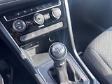 Volkswagen Touran (2016) 7X 2,0 TDI 110 KW 2 MAJ TAŽNÉ - náhled 32
