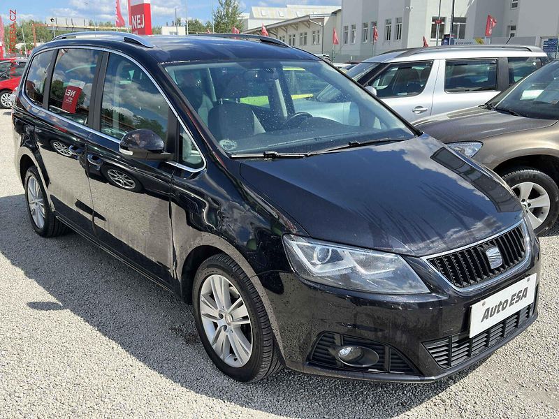 Seat Alhambra (2014) 2.0TDi, DSG, navi, bixen - fotografie inzerátu