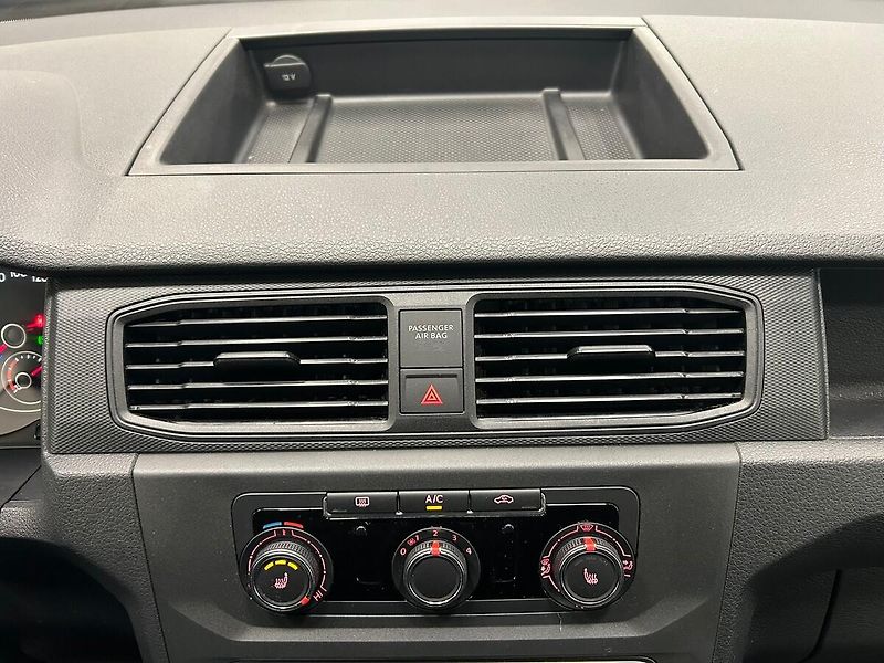 Volkswagen Caddy (2018) 1.4TGI Maxi Skříň | Záruka - fotka 34 z 44