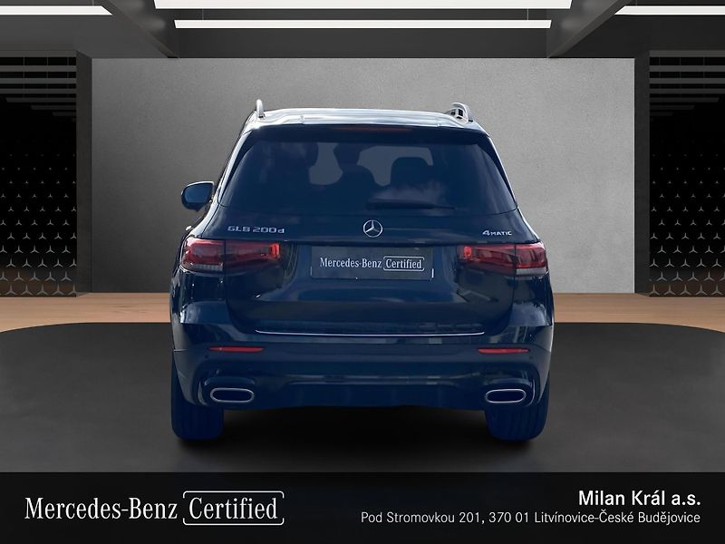 Mercedes-Benz GLB 200d 4M AMG - fotka 4 z 26