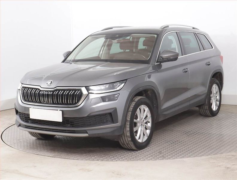 Škoda Kodiaq (2023) Style 2.0 TDI - fotka 2 z 18