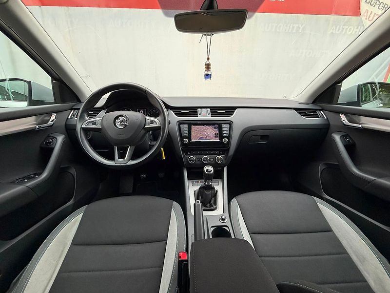 Škoda Octavia 1.4 TSi Style, Serviska, TOP - fotka 15 z 27