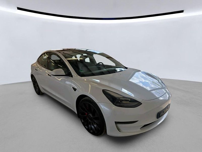 Tesla Model 3 PERFORMANCE 393kw SOH 95,0% - fotka 2 z 11