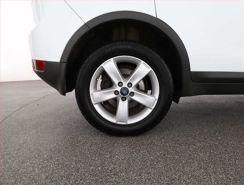 Ford Kuga (2009) 2.0 TDCi, 4X4, nová STK - fotka 13 z 13