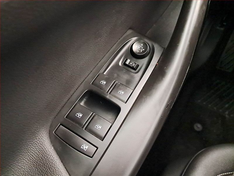 Opel Astra (2016) 1.4 T, Automat, Navi, Xenony - fotka 17 z 18