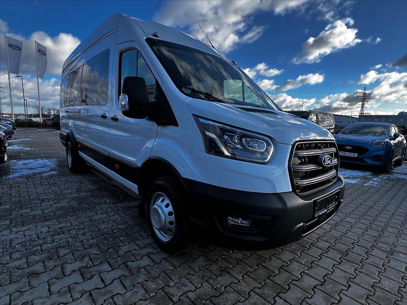Ford Transit (2025) 2,0 EcoBlue BUS 18míst AUT L4 - fotka 7 z 37