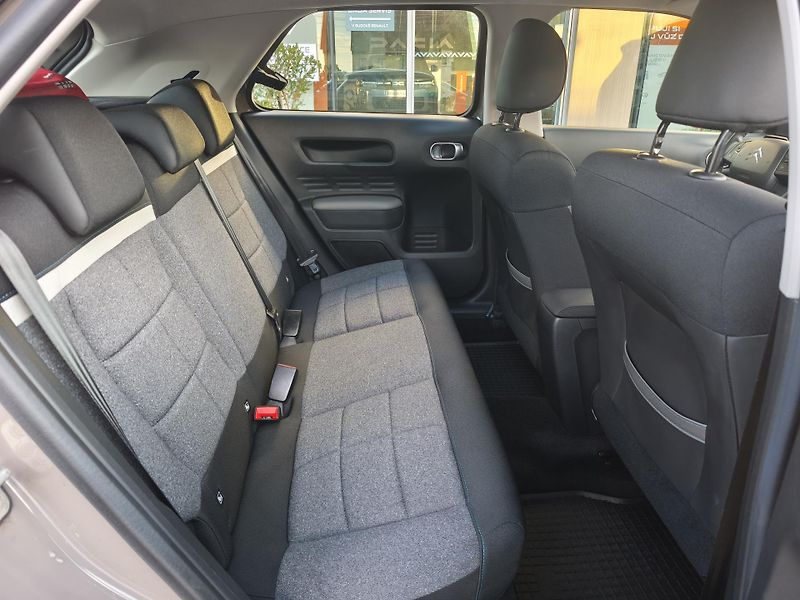 Citroën C4 Cactus 2020 ČR 1.2 PT 81kW 1.MAJITEL - fotka 17 z 30