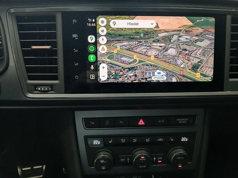Cupra Ateca (2025) 1.5 TSi 110kW/150k DSG-7 - fotka 4 z 7