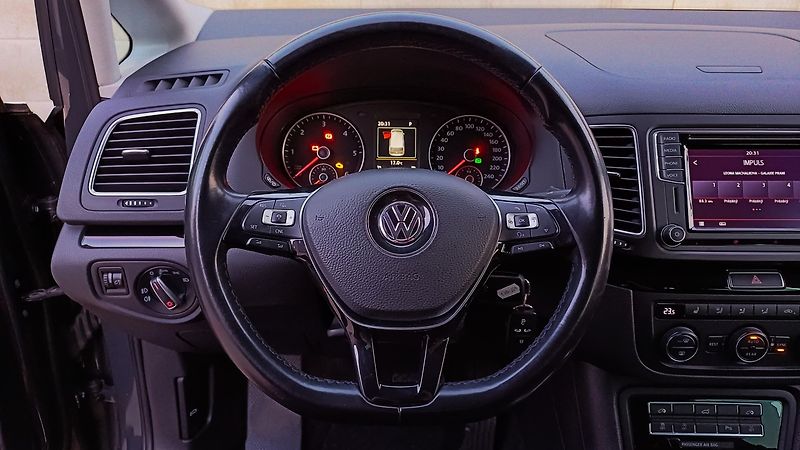 Volkswagen Sharan (2019) TDI 130kW 4Motion 7.míst-DPH - fotka 29 z 50
