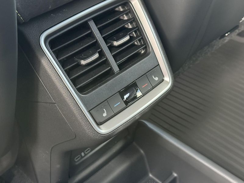 Škoda Elroq RS 250kw 4x4 + tažné - fotka 50 z 64