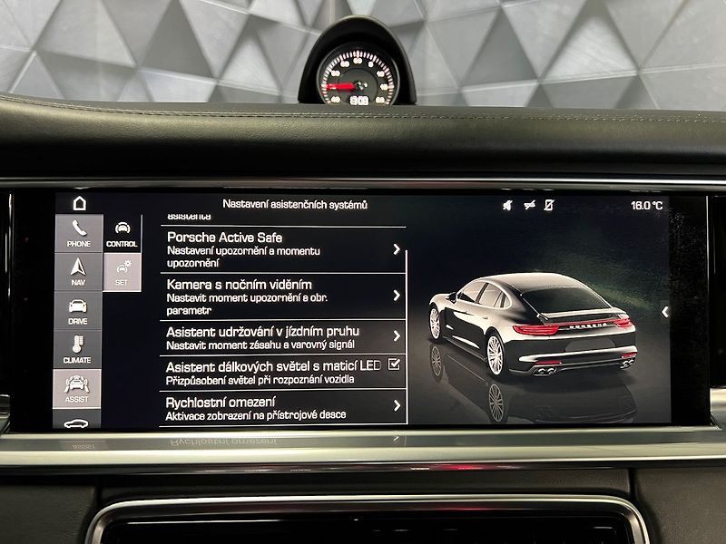 Porsche Panamera 4S DIESEL PDLS, WEBASTO - fotka 21 z 37