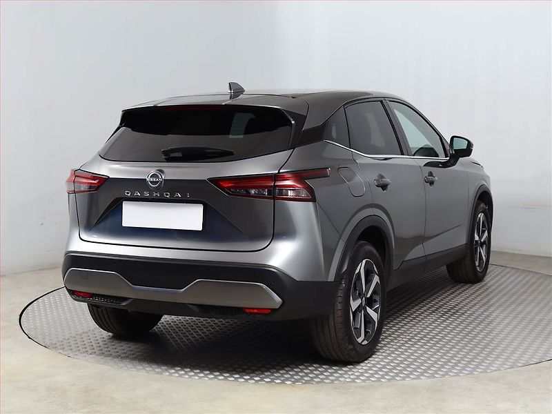 Nissan Qashqai (2024) N-Connecta 1.3 DIG-T MHEV - fotka 5 z 20
